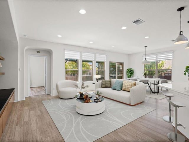 1113 Calla Lily BLVD