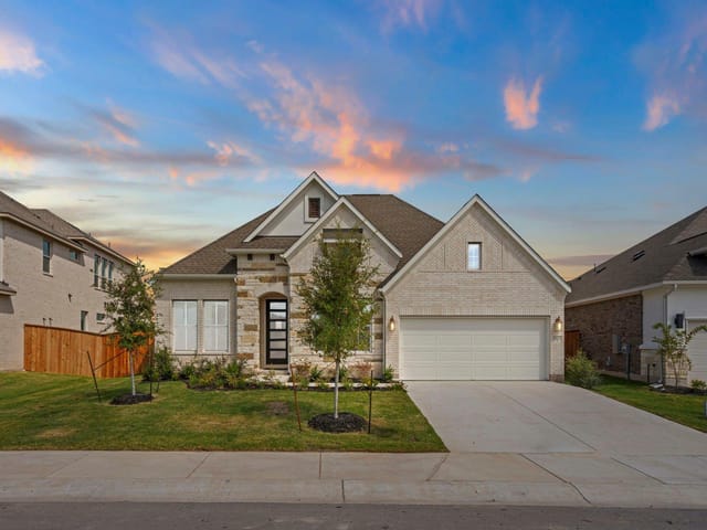 1113 Ellensburg DR