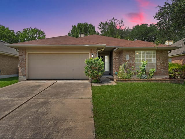 1114 Briargate DR