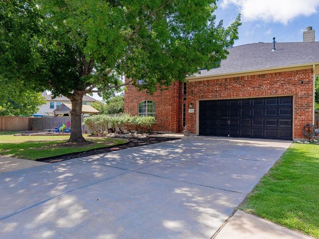 1114 Calistoga DR