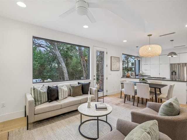 1114 Mariposa DR Unit #B