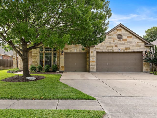 1115 Canyon Maple RD