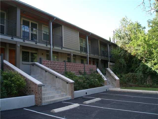 1115 W 10th ST Unit #103