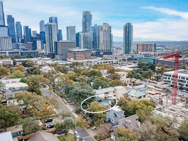 1115 W 7th ST Unit #106