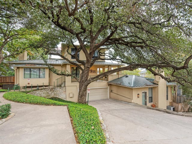 1115 W 7th St Unit #106