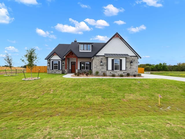 11151 Golden Eagle Ave