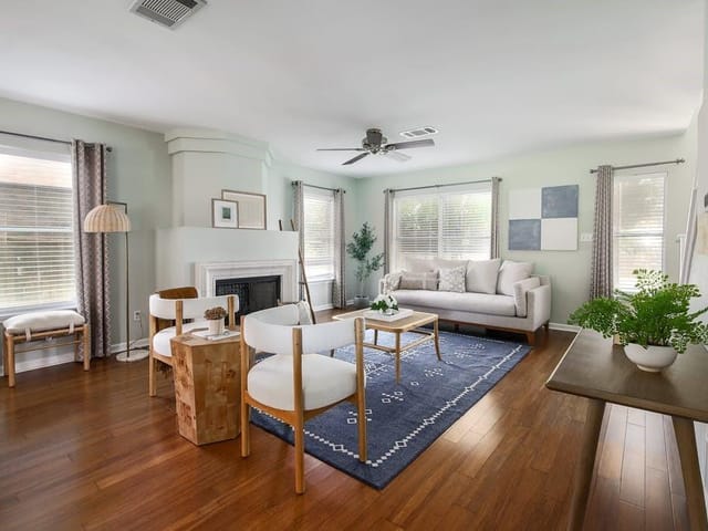 1116 Collinwood West Dr