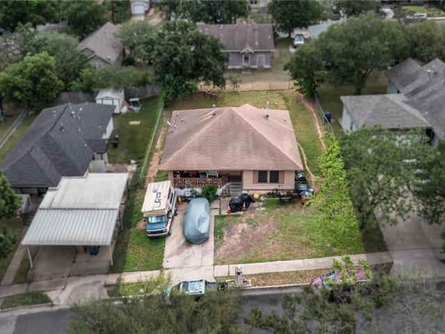 1117 Lawson Ln