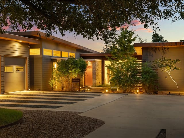 View 1117 Stobaugh ST 1117 Stobaugh ST - property photo 1 - Luxury home in Austin, TX