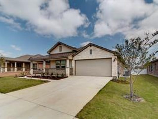 1118 Black Canyon ST