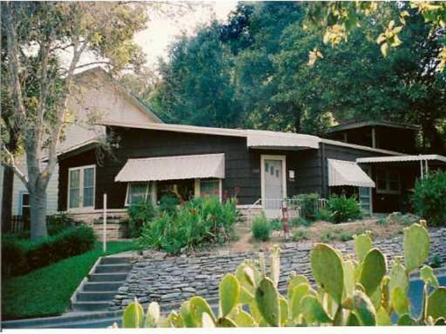 1118 Gillespie Pl