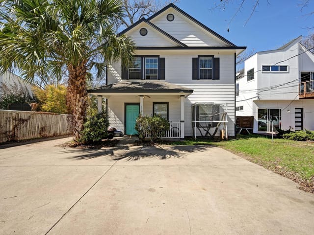 1118 Linden St