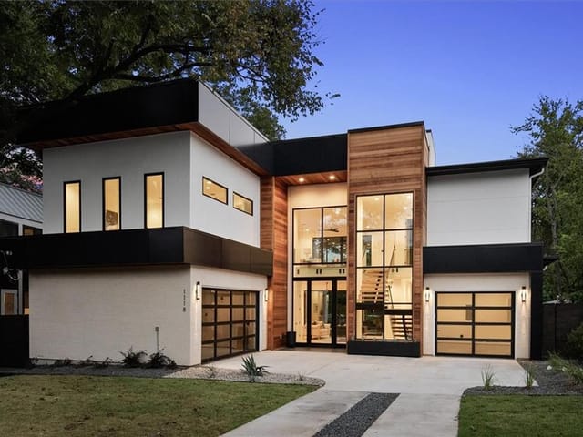 1118 Mariposa Dr
