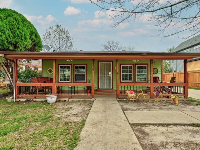 1119 Richardine Ave