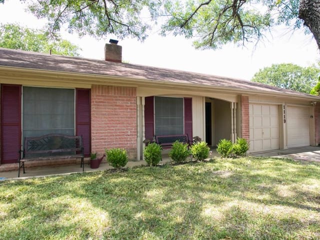 1119 STONEOAK Ln
