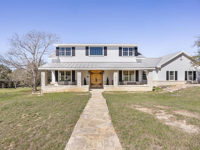 1119 Stoneyridge Dr