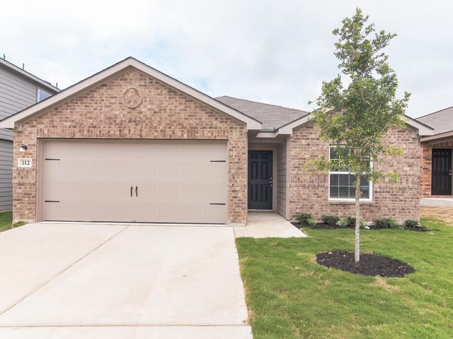 112 Allington CIR