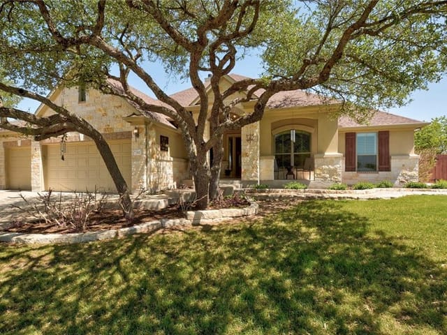 112 Courtland Cir