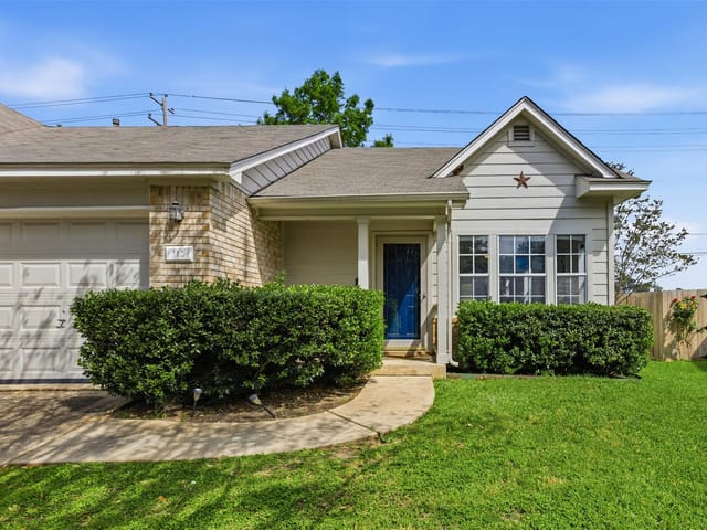 112 Prairie Springs LOOP