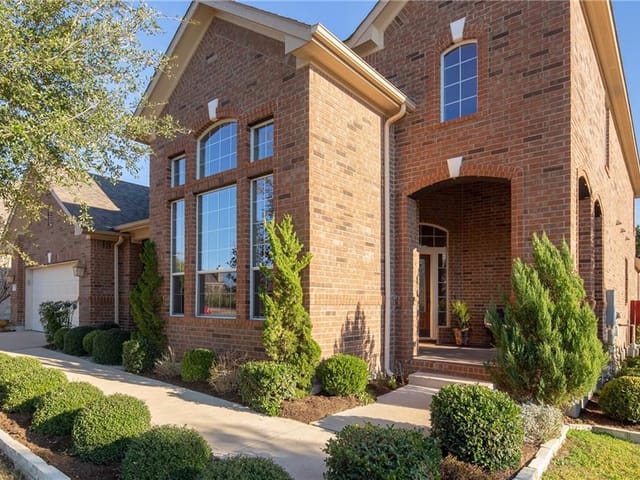 112 Ridge Line Dr