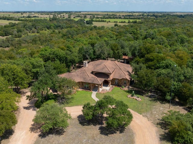 1120 Redbird RD