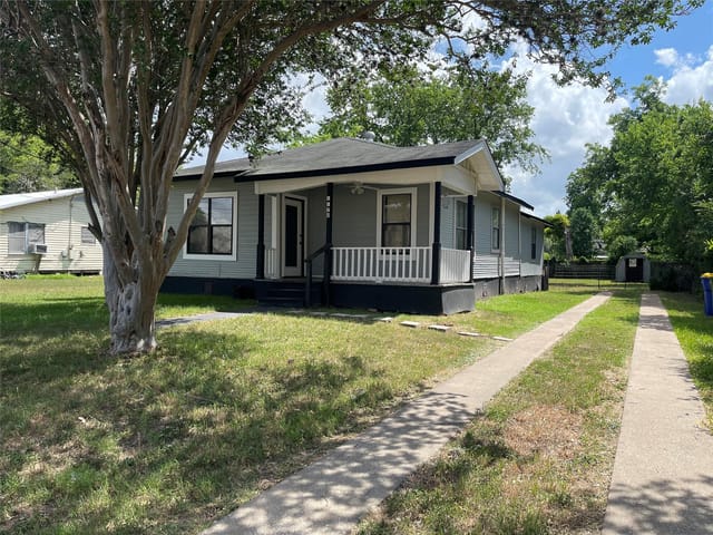 1120 Saint Paul St