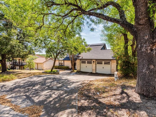 11203 Terrace Bluff Dr