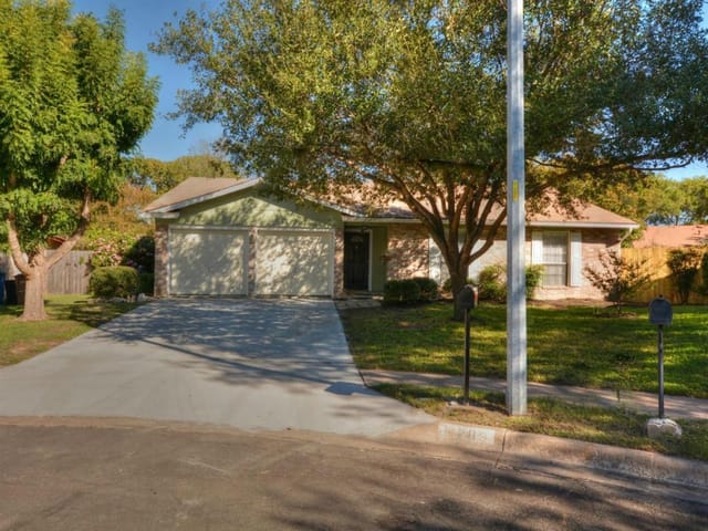 11205 Brunt Dr
