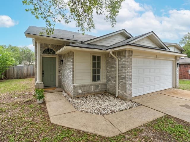 11207 Canterbury Tales Ln