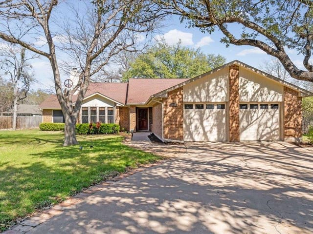 11207 Uvalde CV