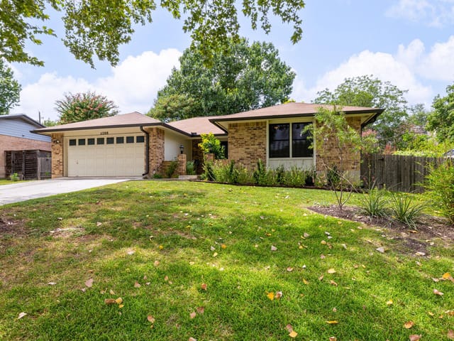 11208 Bluff Canyon Dr