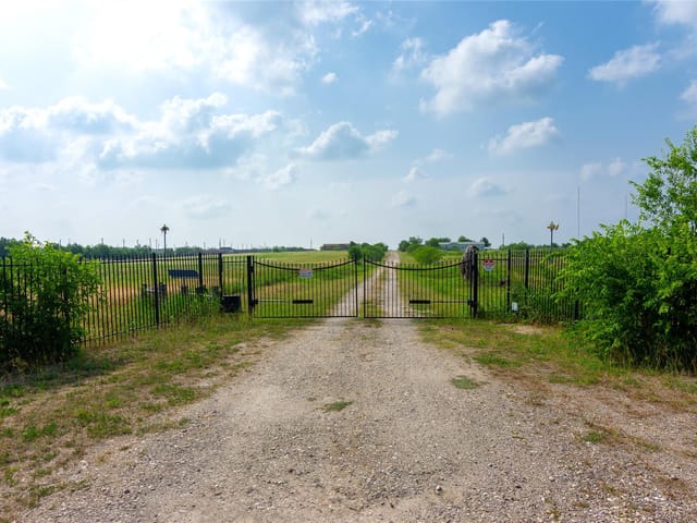 11209 (Tract 1, Bldg 2) Doyle Overton Road Rd