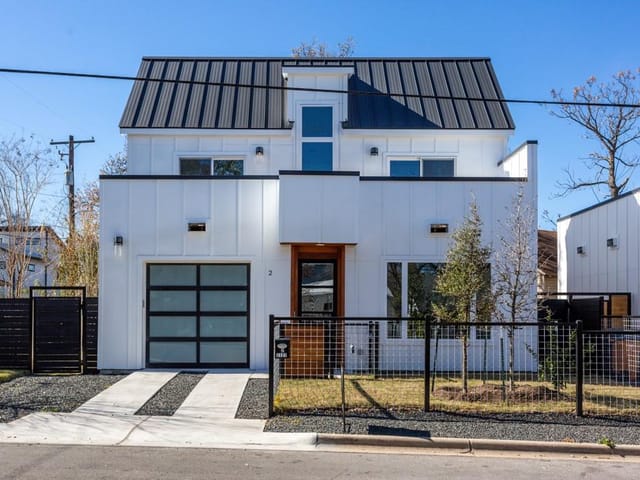 1121 Prospect Ave Unit #2