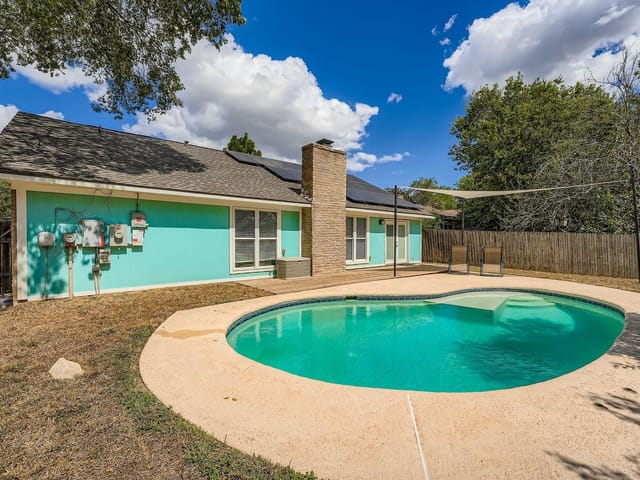 1121 Stoneoak Ln