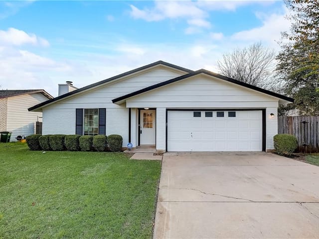 11211 Applewood Dr