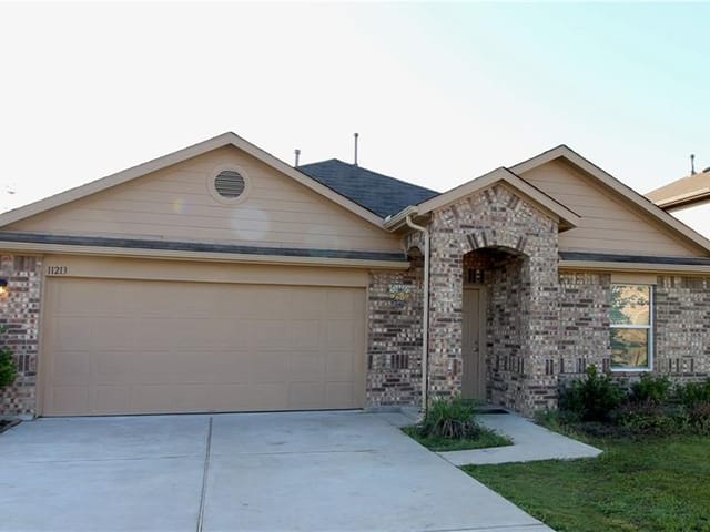 11213 Bachman Dr