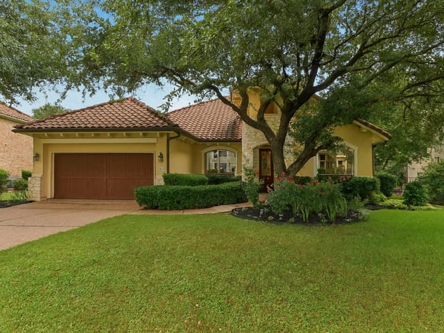 11213 Woodland Hills TRL - front exterior - Luxury home in Steiner Ranch Ph 01 Sec 10A, Austin, TX