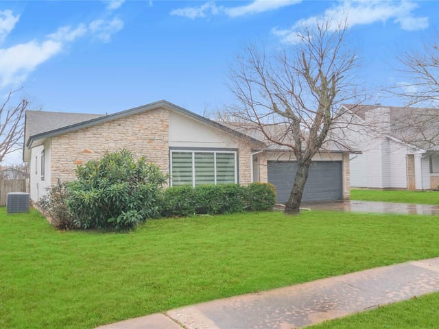11219 Slippery Elm TRL