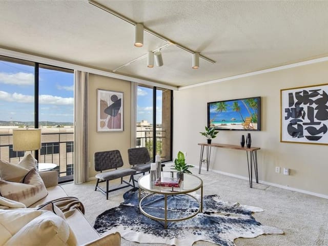 1122 Colorado St Unit #1301
