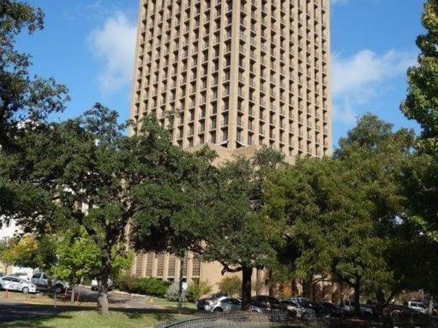 1122 Colorado St Unit #1302