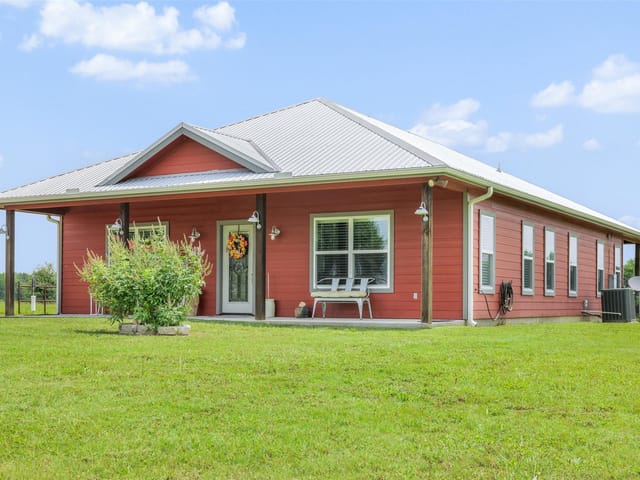 1122 County Road 344