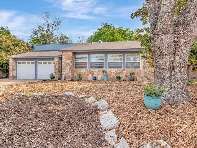 11223 Barrington Way