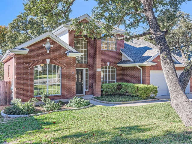 11228 South Bay Ln