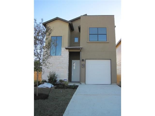 1123 Blair