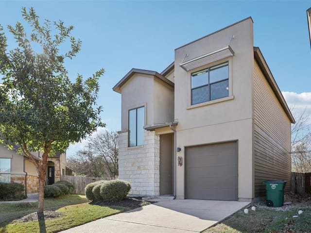 1123 Blair Way