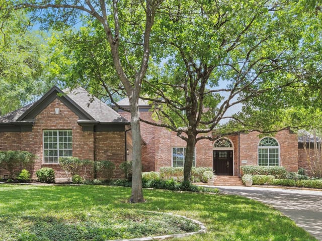 11235 Tracton Ln