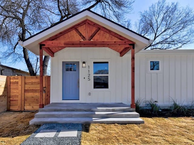 1125 Garland Ave