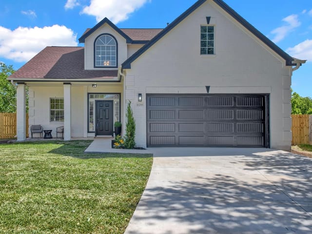 11255 Avering Ln