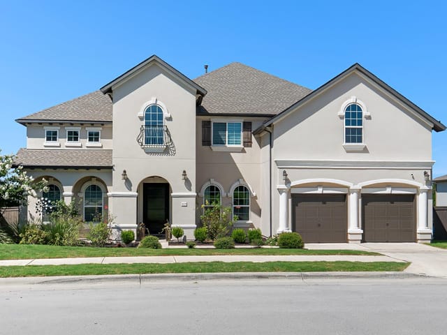 11271 Mesa Verde Dr