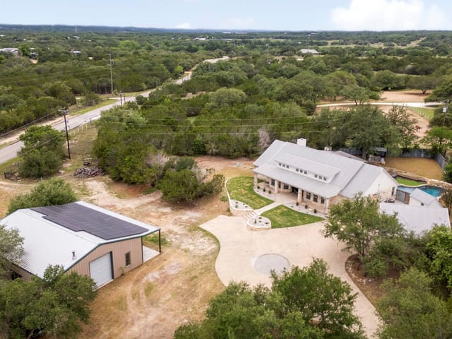 1129 Cedar Pass RD